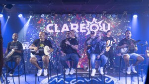 Mania Ao Vivo Clareou